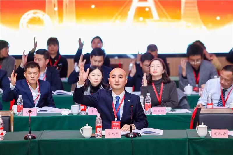 015c6c29-d3a2-42d3-825e-c7cc749374f6